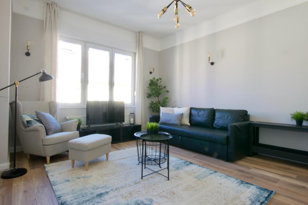Standard Apartment by Hi5 - Tátra street Budapest Esterno foto