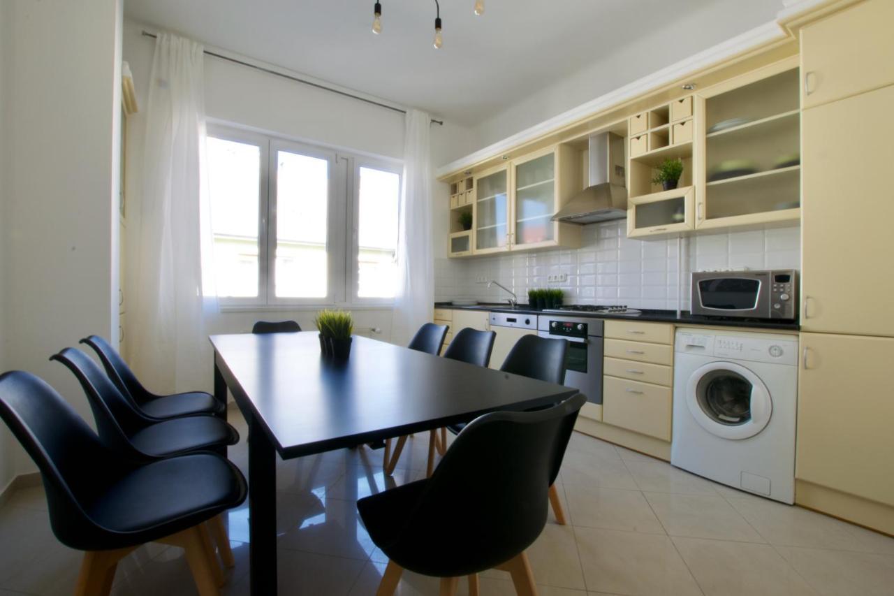 Standard Apartment by Hi5 - Tátra street Budapest Esterno foto